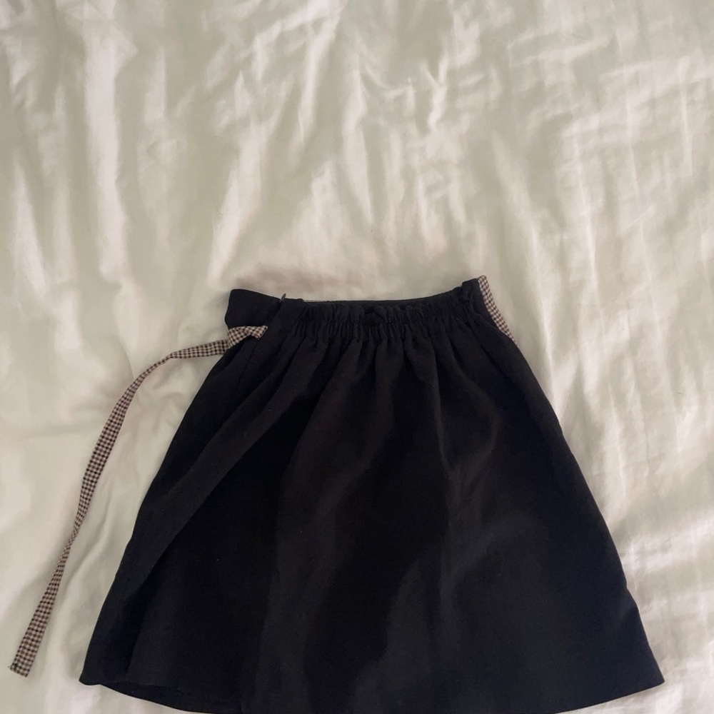 Korean Split Pattern Pleated Mini Skirt - image 4
